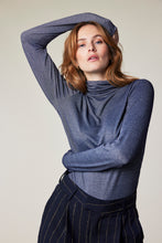 Afbeelding in Gallery-weergave laden, Top Lola Navy
